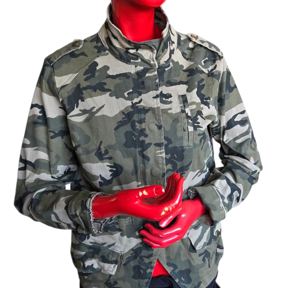 Women's Camouflage Bomber Jacket